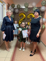 Конкурс рисунков "Слава армии родной" Конкурс рисунков "Слава армии родной".